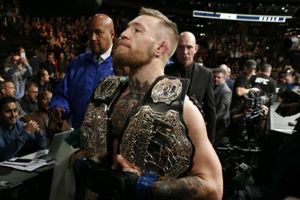 UFC star Conor McGregor congratulates Becky Lynch and teases WWE move