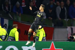 Ajax 1 Juventus 1: Allegri's side hold on against dominant Dutch