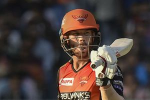 IPL 2019: Cautious Warner shows how to avoid being 'Mankaded'