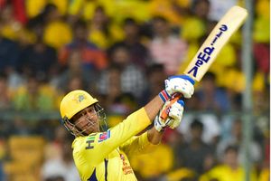 Will never question the final over tactics of Dhoni: Fleming