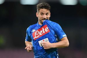 Napoli 1 Genoa 1: Draw leaves Juve's title party on hold