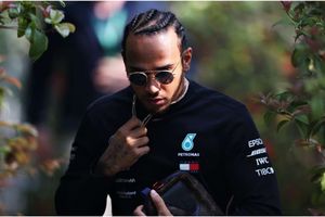 Hamilton acknowledges Friday struggle as Bottas stars again