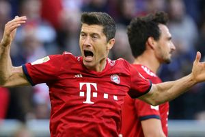 Bayern Munich 5 Borussia Dortmund 0: Lewandowski double leads Der Klassiker demolition