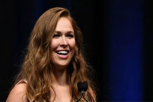 Wrestlemania headliner Rousey perfect for WWE, says Jim Ross