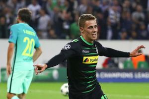 Liverpool to launch bid for Thorgan Hazard