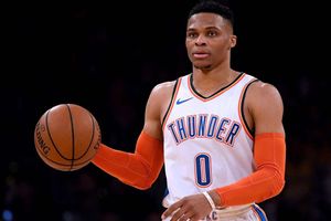 NBA wrap: Westbrook makes history, Warriors stay ahead of Nuggets