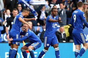 Leicester City 3 Arsenal 0: 10-man Gunners slip to third straight defeat after Vardy double