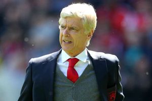 Arsene Wenger plans football return, unsure about role