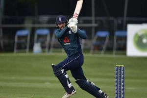 Foakes helps England mark Archer bow with Ireland win