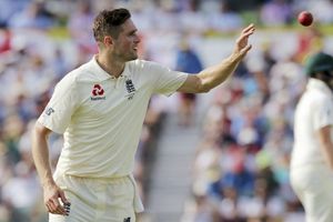 England pacer Chris Woakes tells bowlers to be aggressive in World Cup