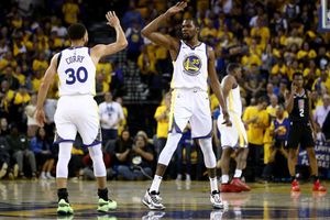 Curry: Warriors will carry on when Durant returns