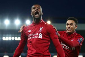 Liverpool 4 Barcelona 0 (4-3 agg): Origi & Wijnaldum stun beleaguered Barca