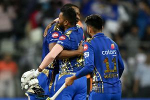 IPL 2019: Hardik Pandya is Mumbai Indians' Avenger: Twitter reacts to MI's Super Over win against Sunrisers