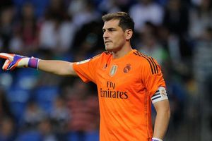 Real Madrid lead support for Casillas after goalkeeper suffers heart attack