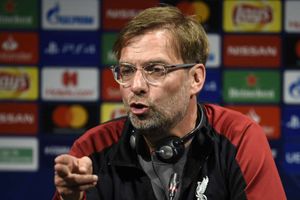 Klopp grumbles about Camp Nou 'temple' controversy