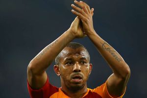 Galatasaray edge derby to retain Super Lig title
