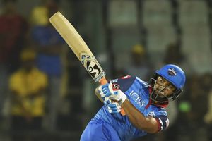 Rishabh Pant should not be curtailed: Praveen Amre