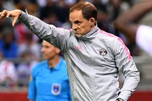 Tuchel extends PSG contract to 2021