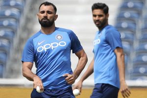 World Cup: India training: Dhoni perfects sweep shot, Bhuvi bowls full tilt as chief selector keeps