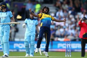 Lasith Malinga exposes England flaws