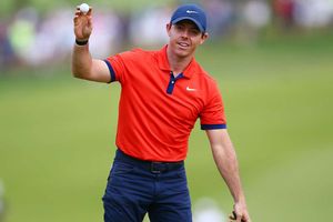 McIlroy cruises to Canadian Open win after shooting 61