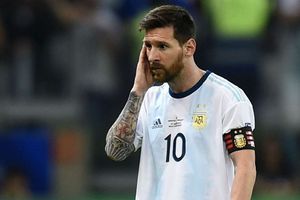 Copa America: Qatar v Argentina: Messi desperate to avoid 'crazy' elimination