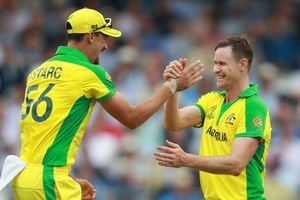 ICC World Cup 2019: Australia clinch semi-final spot as England lose again