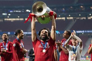 Living the dream! - Liverpool players celebrate Champions League triumph
