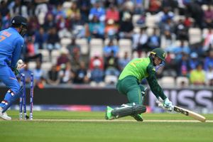 ICC World Cup 2019: Yuzvendra Chahal gets rid of Rassie van der Dussen with a beauty on his WC debut - Watch
