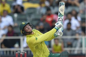AB de Villiers probably didn't handle comeback plan well: Rassie van der Dussen