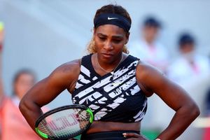 French Open: Serena's wait for record-equalling 24th major continues as Kenin pulls off shock