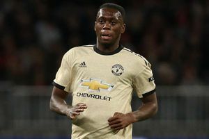 Zaha gave Wan-Bissaka advice after joining Manchester United