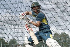 Australia opener Warner bats in nets after pre-Ashes injury scare