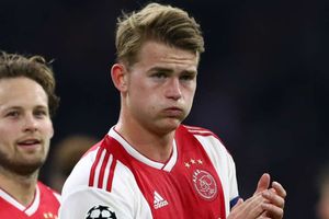 De Ligt left baffled by Manchester United's weight worries claim
