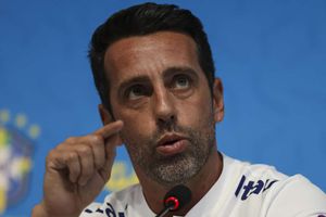 Edu replaced by Brazil amid Arsenal reports