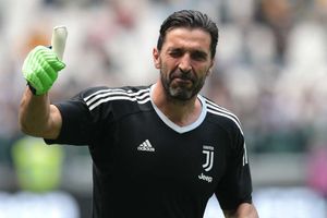 Buffon undergoes medical ahead of Juventus return