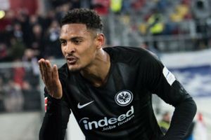 West Ham agree fee for Eintracht Frankfurt striker Haller