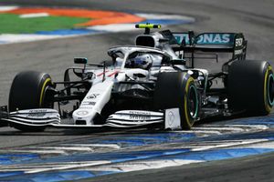 Hamilton takes Hockenheim pole after terrible day for Vettel and Ferrari