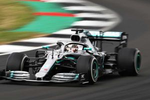Hamilton secures British GP history at Silverstone