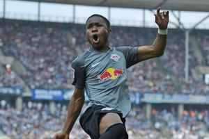 Lookman completes RB Leipzig switch