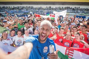 Neymar back in action at Red Bull Five World Final