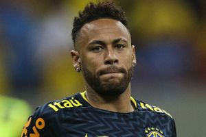 Lucas backs Leonardo to do right by PSG amid Neymar uncertainty