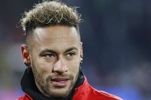 Neymar returning to Barcelona would be incredible – Xavi