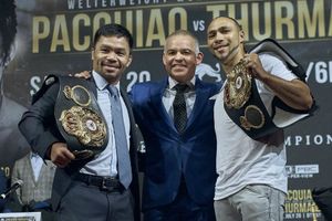 Thurman has appetite for destruction of 'legend' Pacquiao