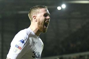 Leeds centre-back Jansson joins Brentford
