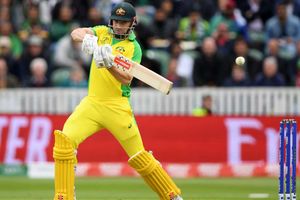 Shaun Marsh out of World Cup due to fractured forearm