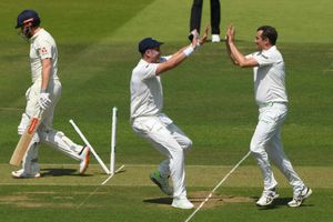 England receive pre-Ashes reality check as marvellous Murtagh stars for Ireland