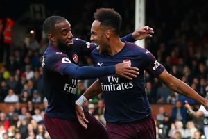 Emery confirms contract talks for Arsenal stars Aubameyang and Lacazette