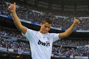 Ronaldo: I could have been worth €300m