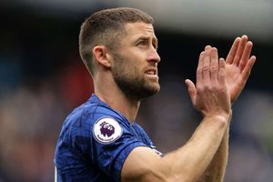 Crystal Palace sign former Chelsea captain Cahill